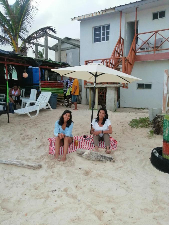 Miss Bassy'S Lodging Hotel San Andrés Exterior foto